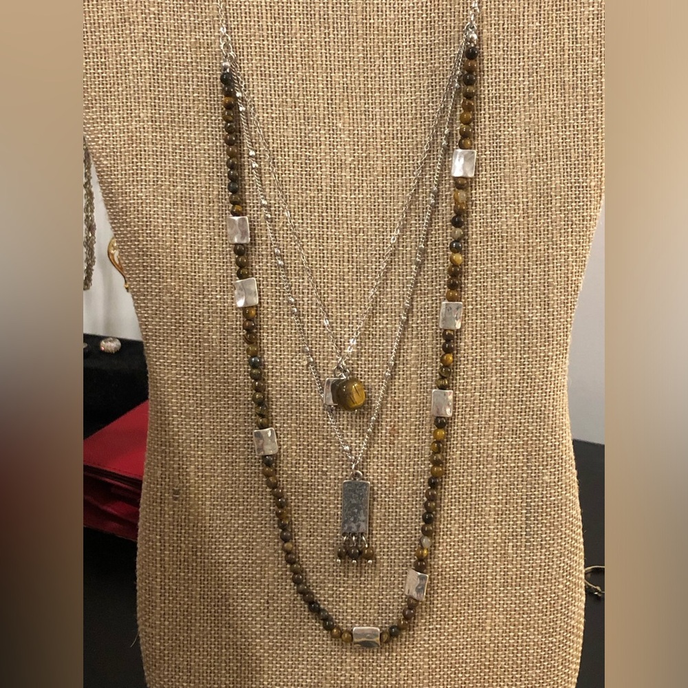 J. Jill 3 tier tiger eye necklace